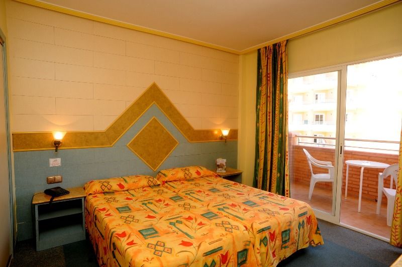 Tropic 3*
